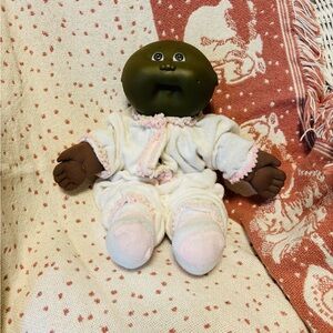 Vintage Cabbage Patch Adorable Baby Doll with Pajamas
